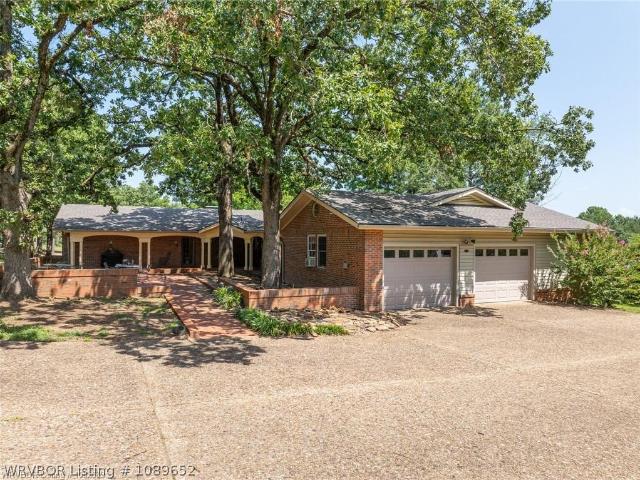 House for sale in Ark