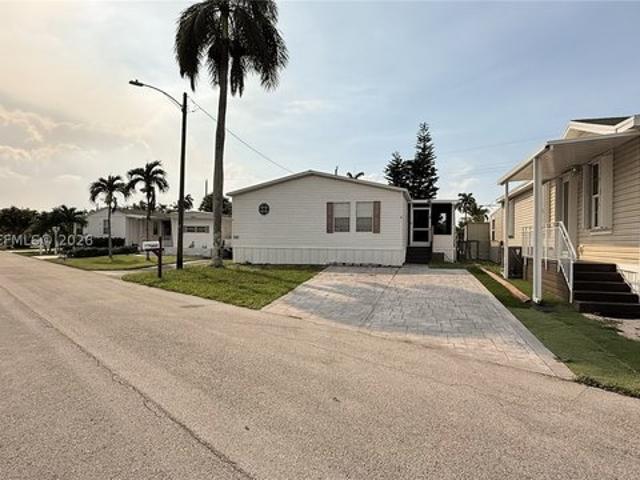 House for sale in Davie, Florida