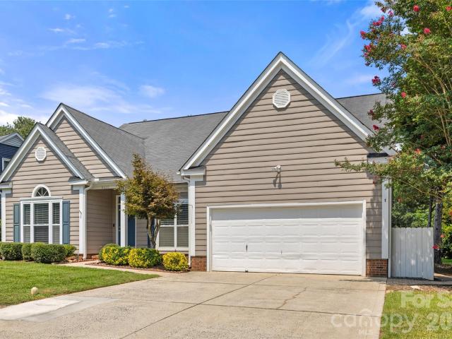 House for sale in Mecklenburg, North Carolina