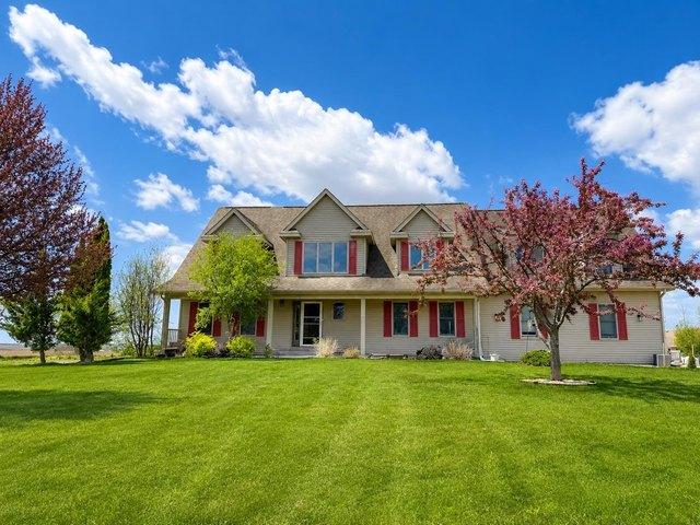 House for sale in Edgerton, Wisconsin