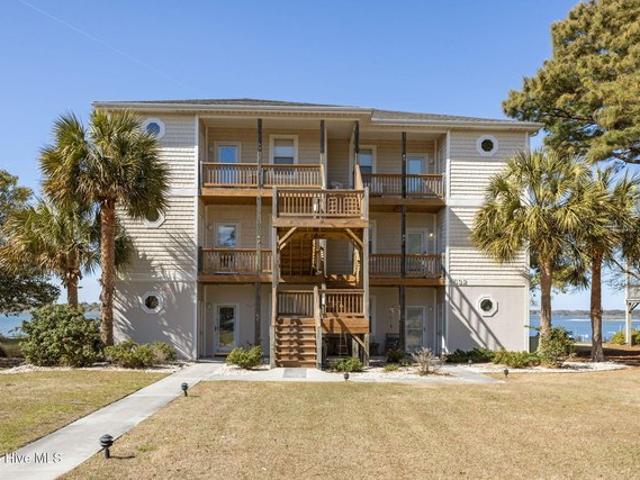 Condo for sale in Emerald Isle, North Carolina