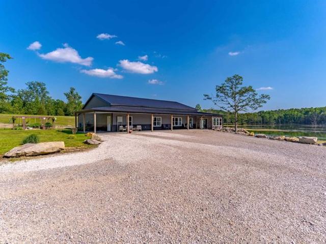House for sale in Elberfeld, Indiana