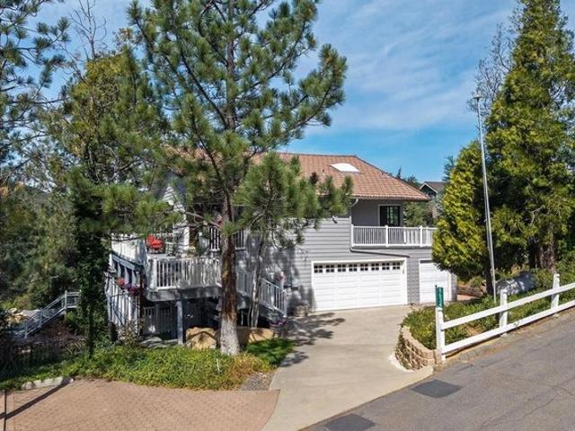 House for sale in Pine Valley, California