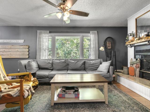 House for sale in Knox, Starke County