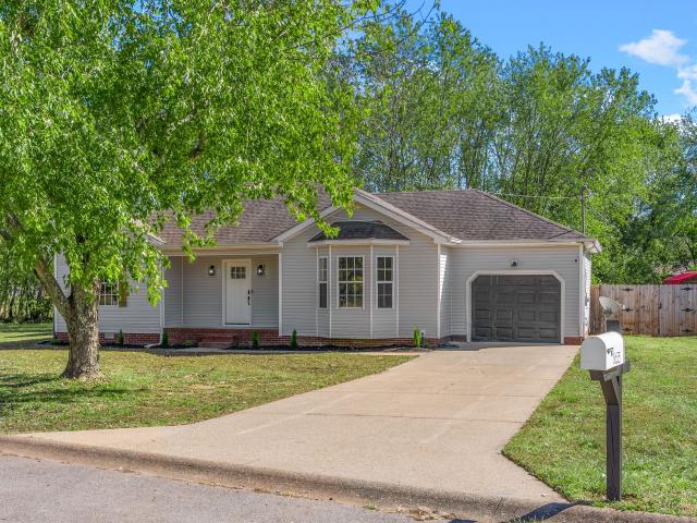 House for sale in Fort Campbell, Kentucky