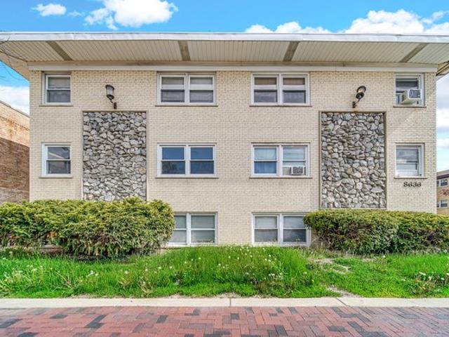 Condo for sale in River Grove, Illinois