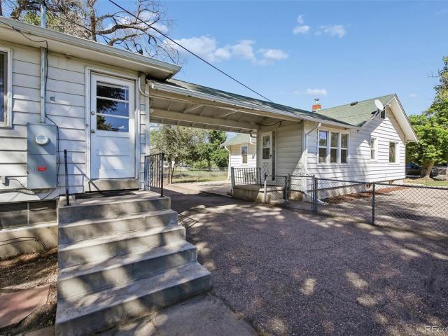 House for sale in Lakewood, Jefferson County