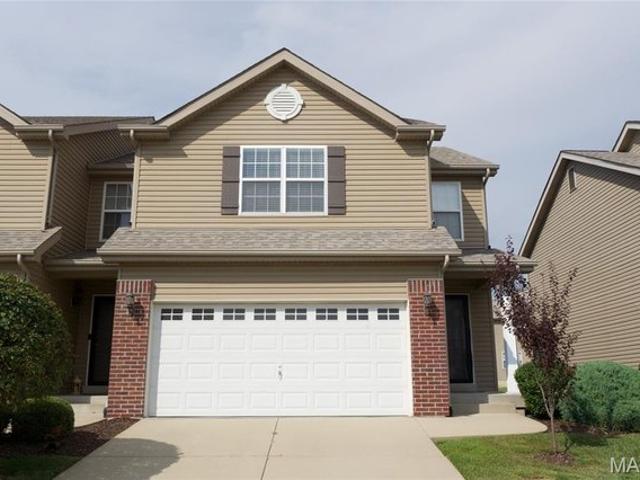 Townhouse for sale in Fairview Heights, Saint Clair County