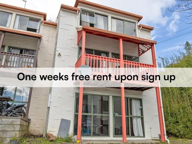 Apartment for rent in Otakou