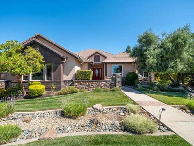 House for sale in Shasta, California