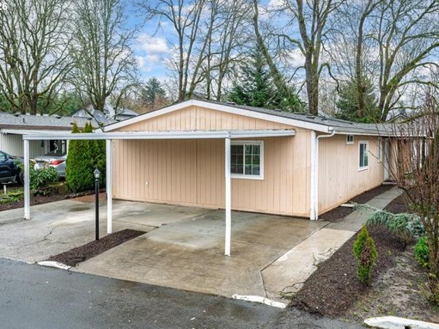 House for sale in Oregonia