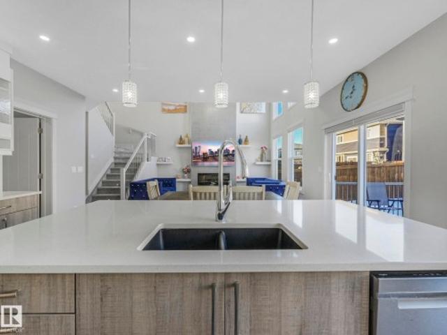 House for sale in Wedgewood, Alberta