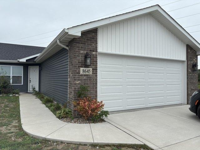 House for sale in Merrillville, Indiana