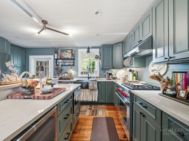 House for sale in Newland, North Carolina