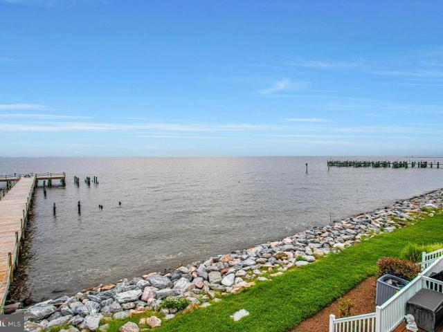 Townhouse for sale in Chesapeake Beach, Maryland