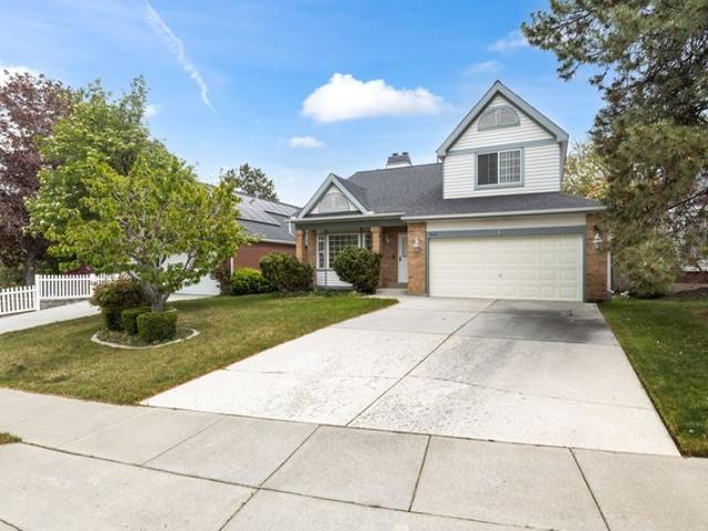 House for sale in Sandy, Utah