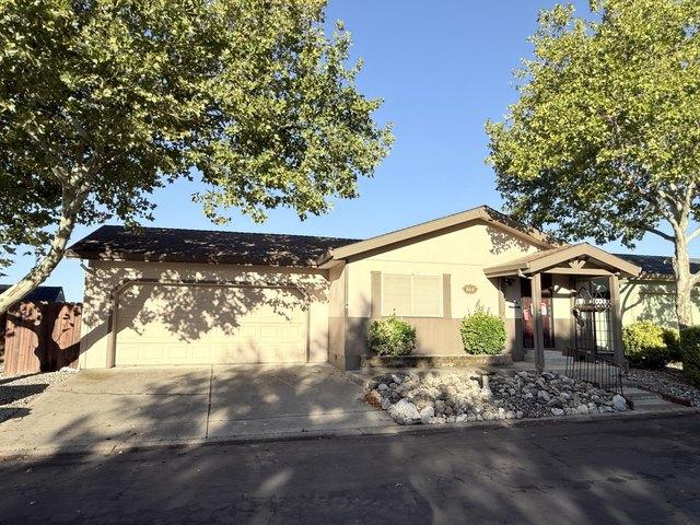 House for sale in Shasta, California