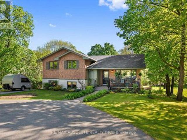 House for sale in Renfrew, Ontario