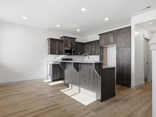 Townhouse for sale in Cache, Utah