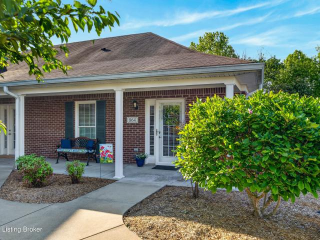 Condo for sale in Simpsonville, Kentucky
