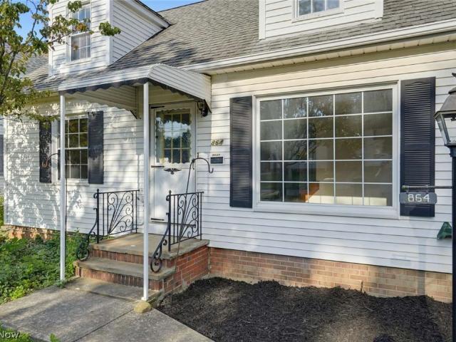 House for sale in Bedford, Ohio