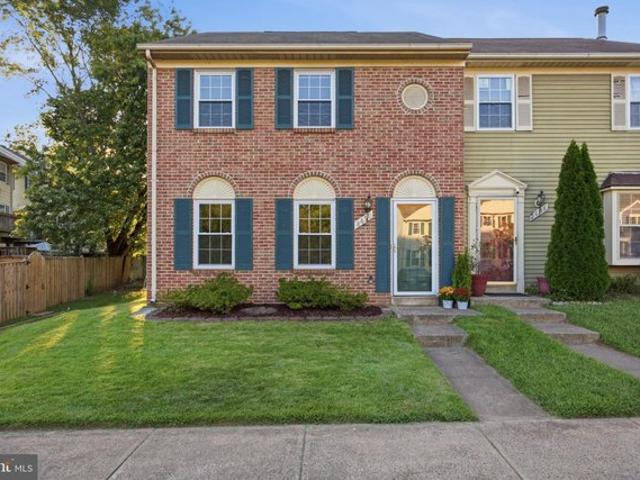Townhouse for sale in Virginia