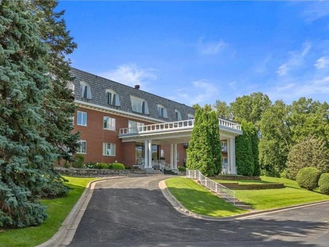 Condo for sale in Hennepin, Minnesota