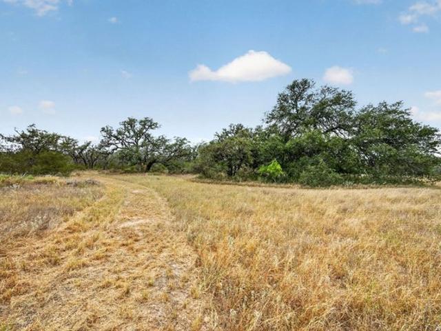 Farm for sale in Poteet, Texas