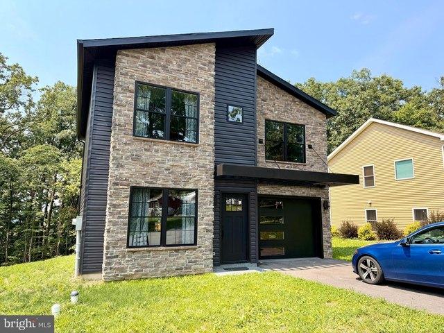 House for sale in Waynesboro, Pennsylvania