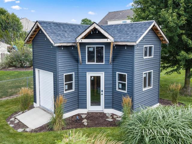 House for sale in Caledonia Charter Township, Michigan