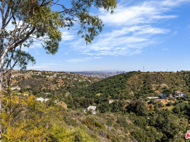 House for sale in Canoga Park, California