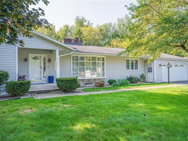 House for sale in Oneida, New York
