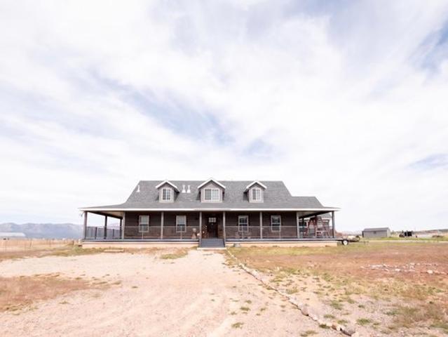 House for sale in Beaver, Utah