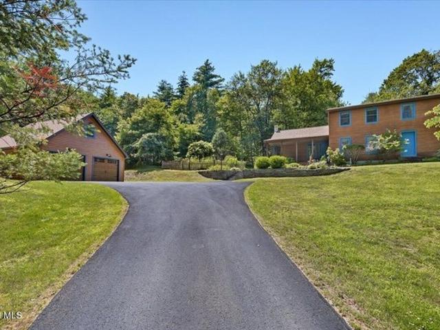 House for sale in Brainard, New York