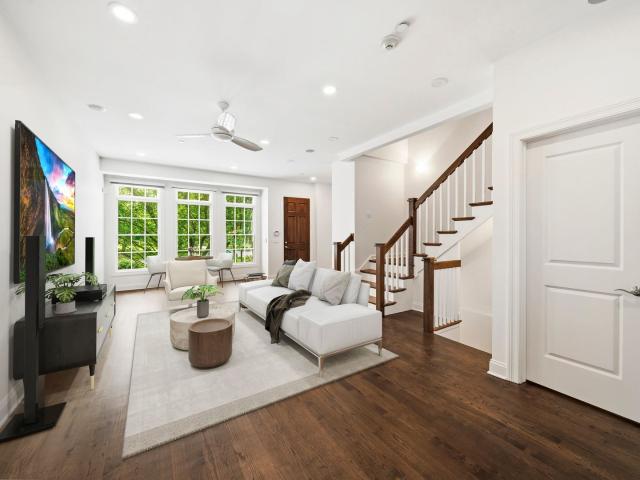 Townhouse for sale in Highland Park, Illinois