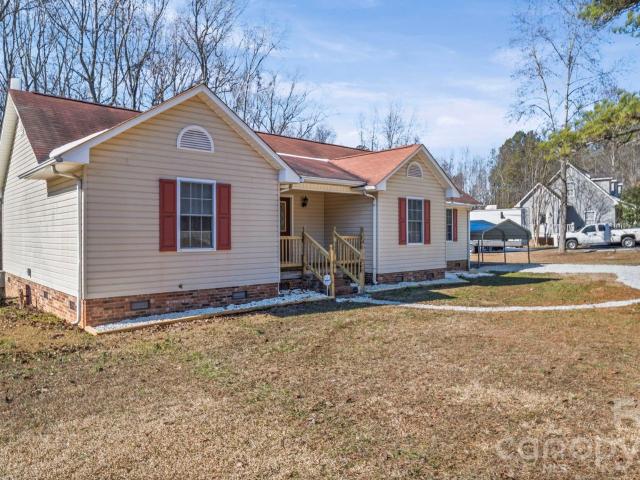 House for sale in Clover, South Carolina