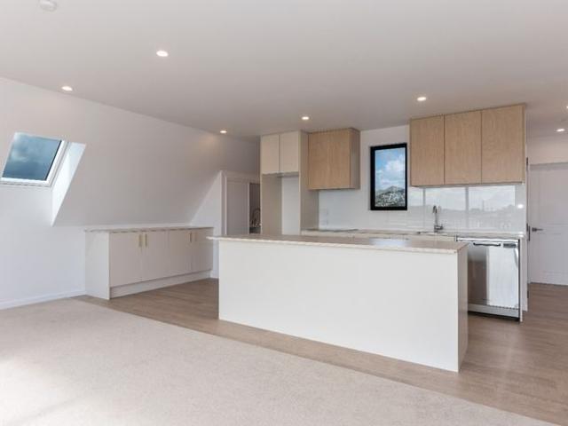 Apartment for rent in Heathcote, Canterbury