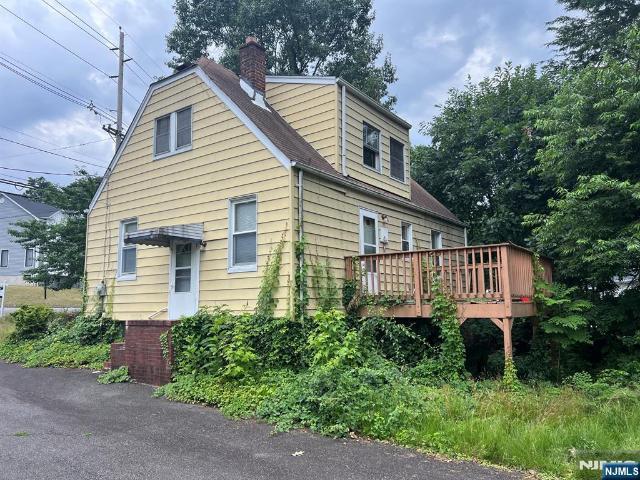 House for sale in Maywood, New Jersey