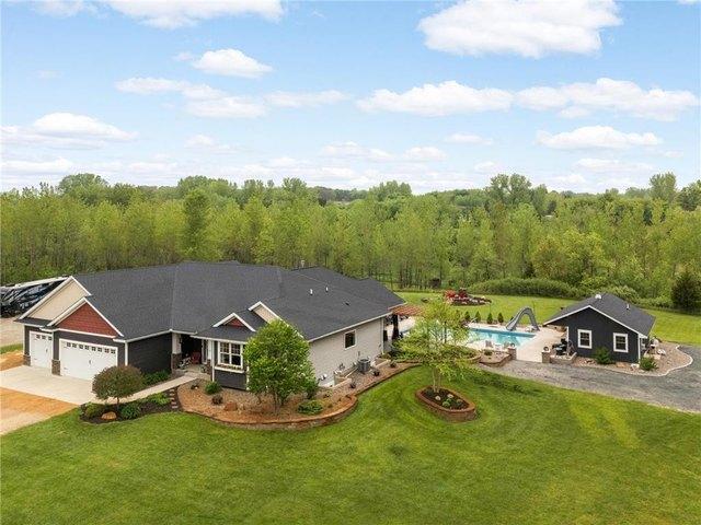 House for sale in Lakeville, Minnesota