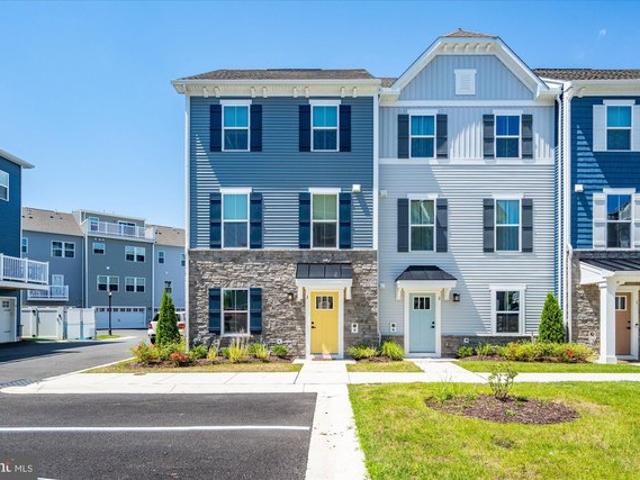 Condo for sale in Berlin, Maryland