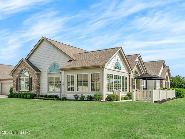 Condo for sale in Olive Branch, DeSoto County
