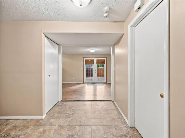 House for sale in Mentor, Lake County