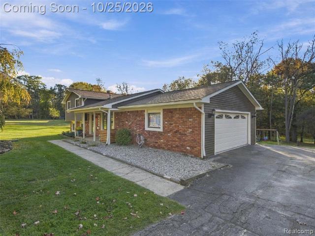 House for sale in Springfield Charter Township, Oakland County