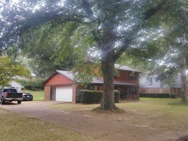 House for sale in Southaven, Mississippi