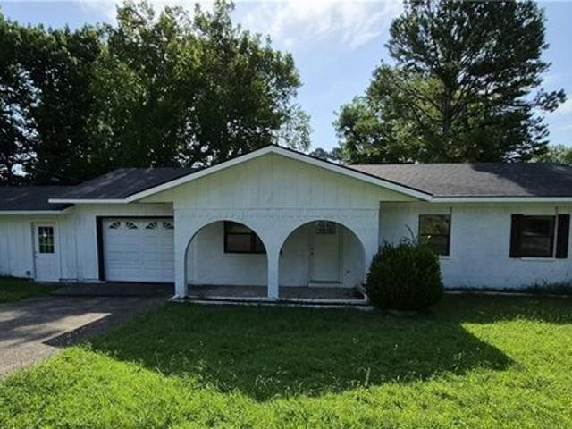 House for sale in Waldron, Scott County