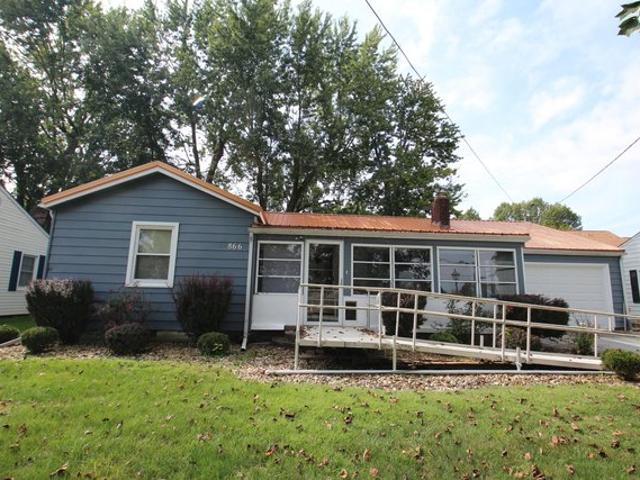 House for sale in Hebron, Licking County
