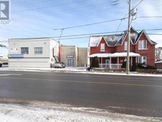 Commercial for sale in Russell, Ontario