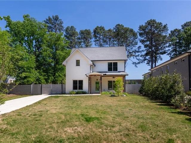 House for sale in Avondale Estates, Georgia