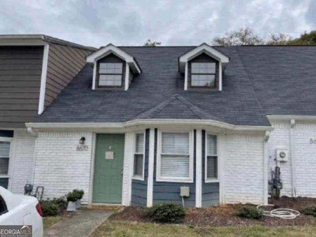 Townhouse for sale in Douglasville, Georgia