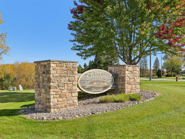 Condo for sale in Oak Creek, Milwaukee County